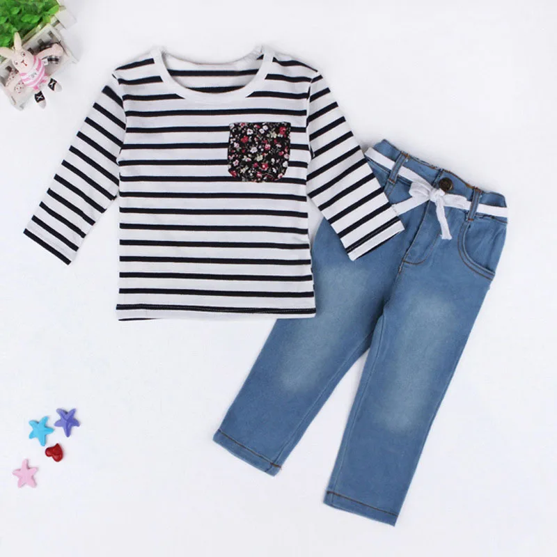 2379247419_289323349