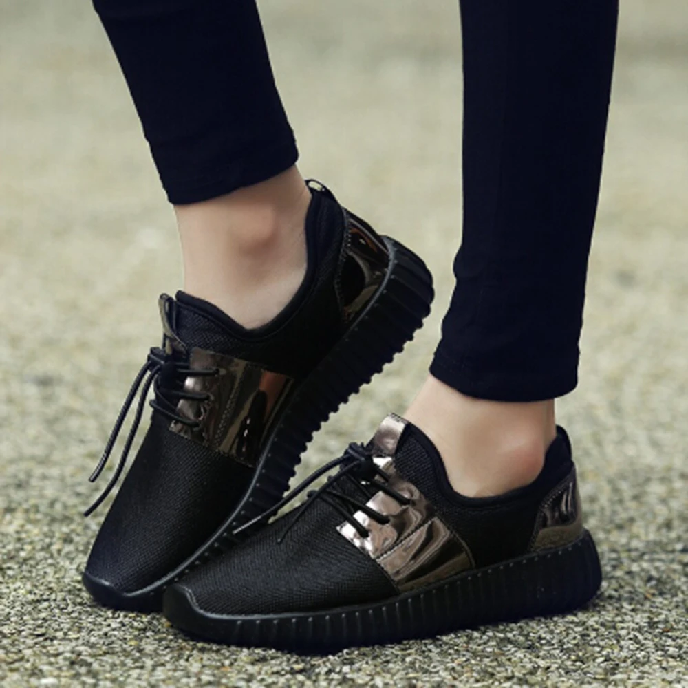 

Mesh Lace-up Sneakers Men's Vulcanize Shoes Breathable Black Casual Sneakers Men Shoes Plus Size Running Shoes Wear Resistance