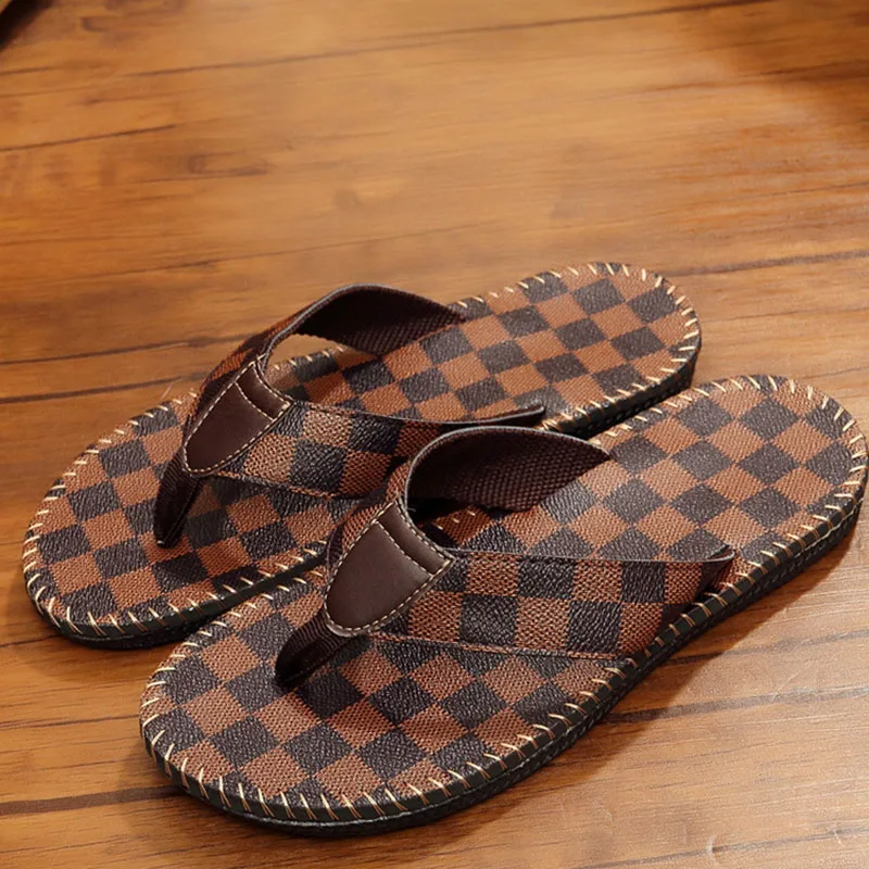 

2019 Summer New Slippers Comfortable Non-slip Beach Flip Flip Flops Casual Clip Buckle Sandals And Slippers Men's Lazy Shoes
