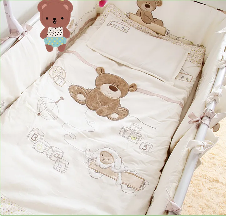 White 100 Cotton Embroidery Bear Baby Bedding Set Quilt Pillow