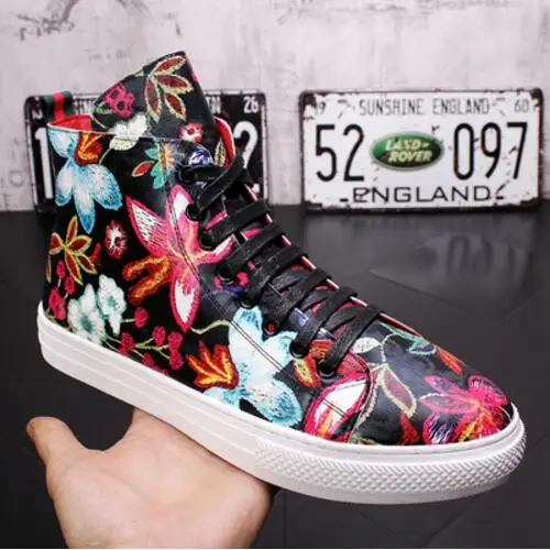 02 Hauts Mariage Appartements Mocassins Marque 2019 Chaussures Sociale 01 Sapato La Sommets Mode Luxe De Masculino Occasionnels Hommes Britannique Fleurs À pFqRWOA