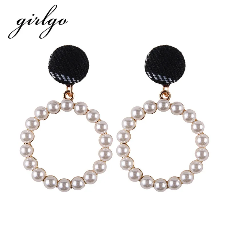 

Girlgo Charm Simulated Pearl Dangle Earrings for Women Cute Round Bijoux Fashion Statement Earrings Lady Pendientes Jewelry