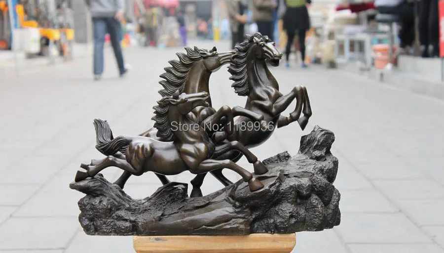 

Chinese Feng Shui Pure Bronze Three Horses Mountain climbing Lucky Statue