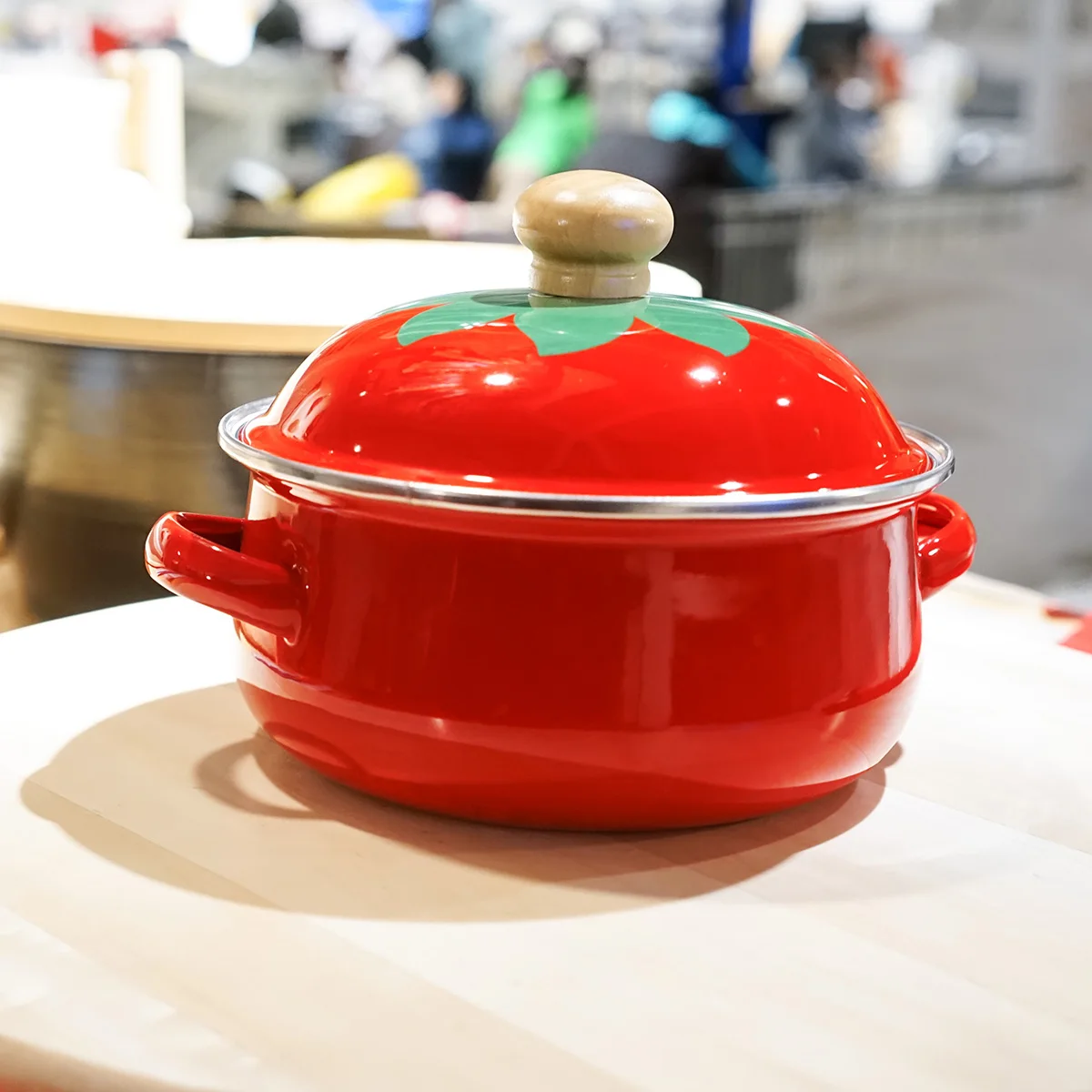 Japanese style enamel tomatoes soup pot lids furnace