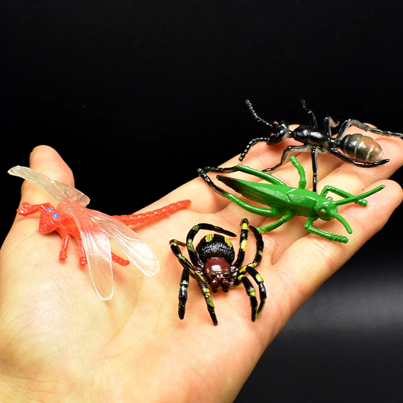 

12pcs/lot PVC Simulation dragonfly Spiders mantis Scorpion scolopendra Insect Model Toy Animal Collection Models Action Figures