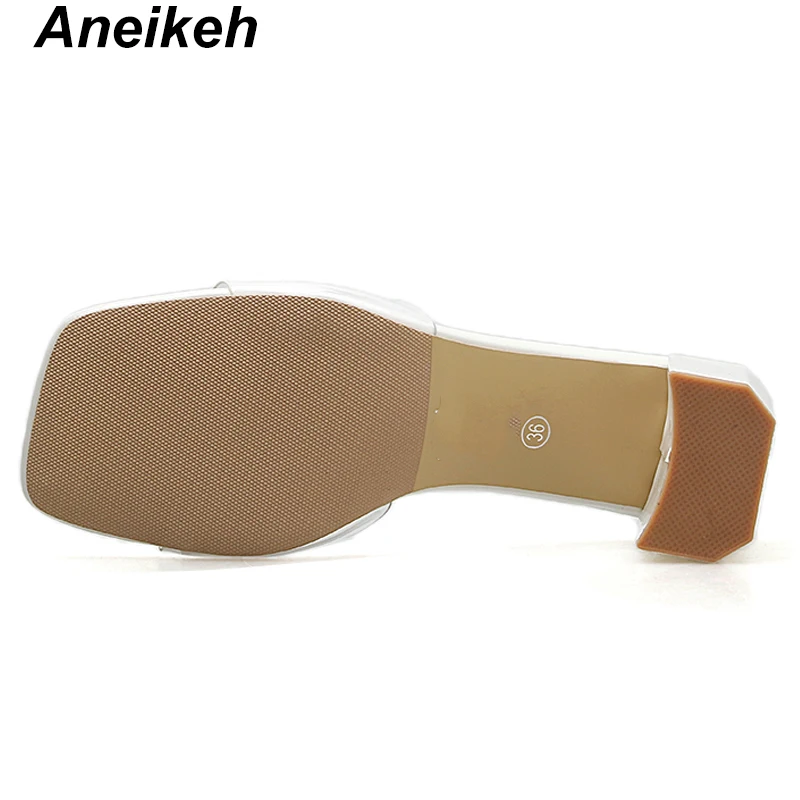 Aneikeh/Новинка г.; Летние прозрачные женские шлепанцы для отдыха из ПВХ; повседневные туфли на высоком квадратном каблуке с открытым носком; цвет черный, белый; Размер 39