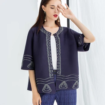 

Changpleat Early autumn New women cardigan coat Miyak Pleated fashion Diamond Design Loose Single Button outwear Jackets Coats