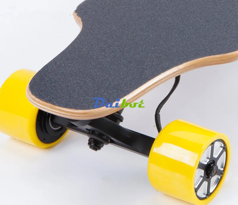 Electric skateboard 4 wheels dual hub motor longboard scooter 150W hoverboard  with Wireless Remote (2)