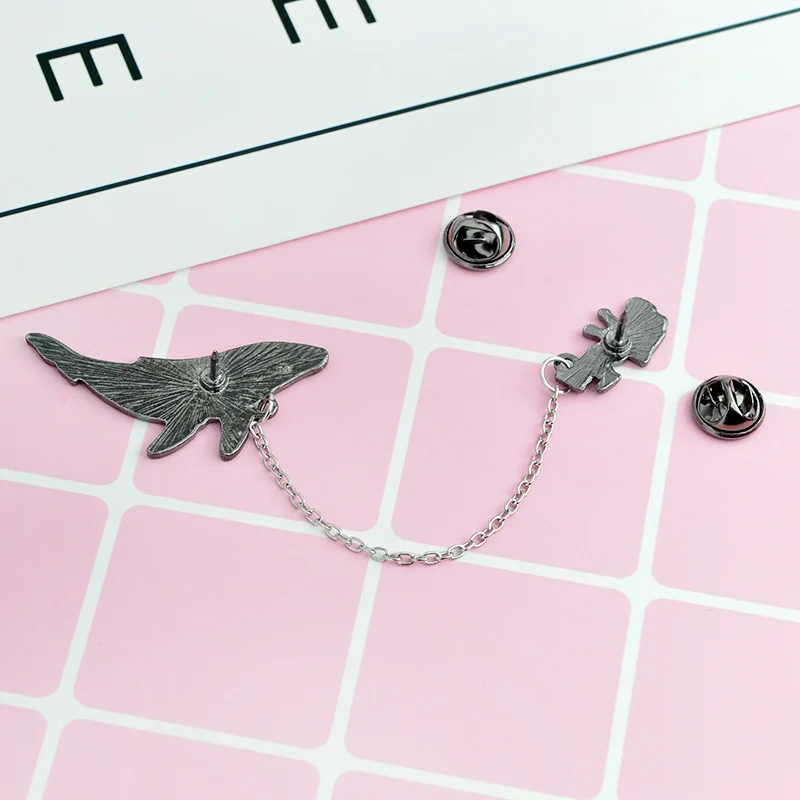 QIHE-JEWELRY-Astronaut-and-whales-Cartoon-brooches-Pins-Fish-Lapel-pins-Badges-Women-fashion-jewelry-Pins(5)