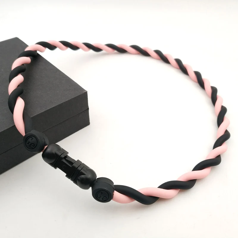 pink and black Модный пищевой безопасный силиконовый анион цвет кольца смешанный ожерелье торнадо - Окраска металла: pink and black