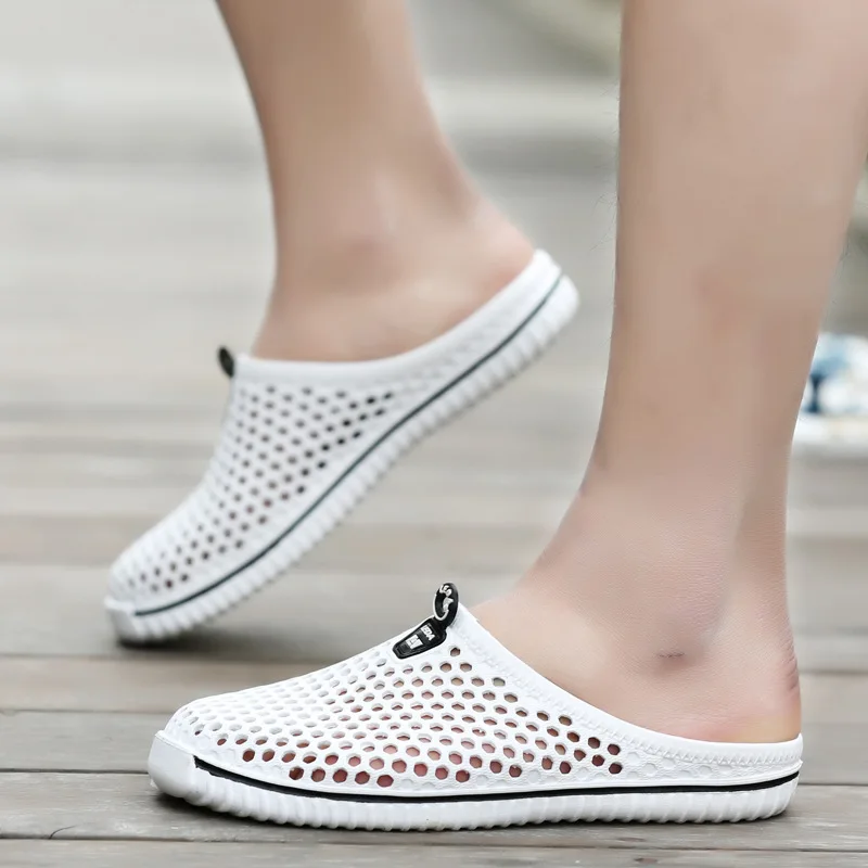 

Men Garden Shoes Summer Hollow Beach Mules Lovers Slippers Plus Size Couple Slippers Anti-Slip Outdoor Walk Slides Flat Sandals