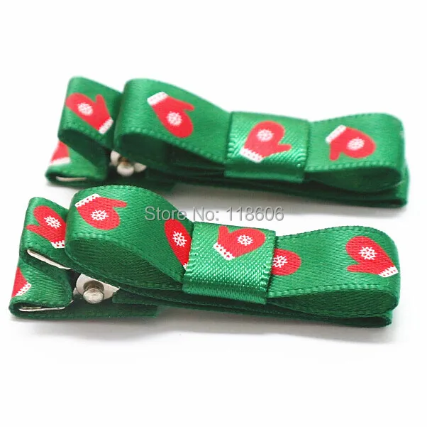 chrisemas hair accessory.jpg