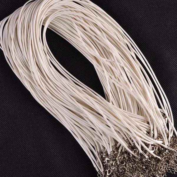 G3703Q10-White