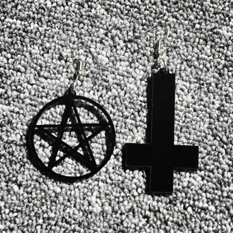 2895865725_1172148102