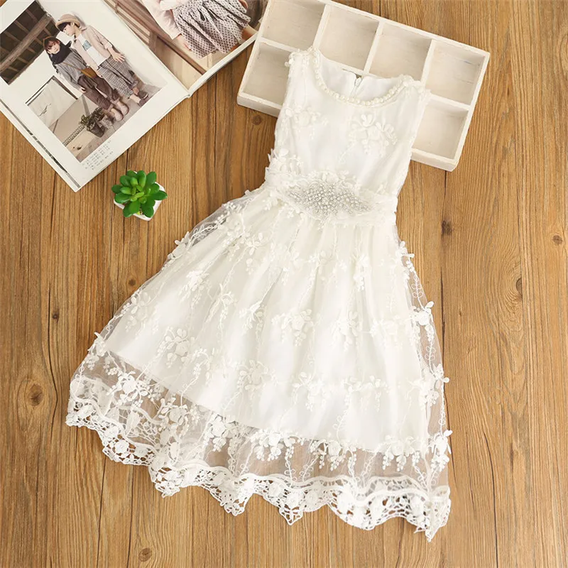 vestido branco renda infantil