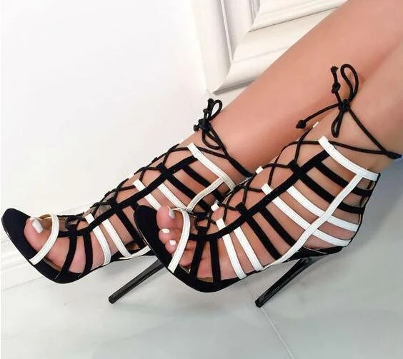 black and white dress yellow shoes