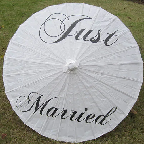 FEESTIGO только что женился Mr& Mrs ручной работы цветная бумага Свадебный зонтик Фото Оформление студии спасибо Свадебные сувениры - Цвет: Justmarries