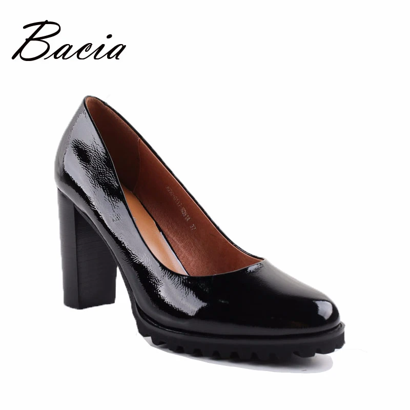 

Bacia Genuine Leather shoes Women Round Head Pumps Sapato feminino High Heels Patent Leather Fashion Black Party Shoe 2019