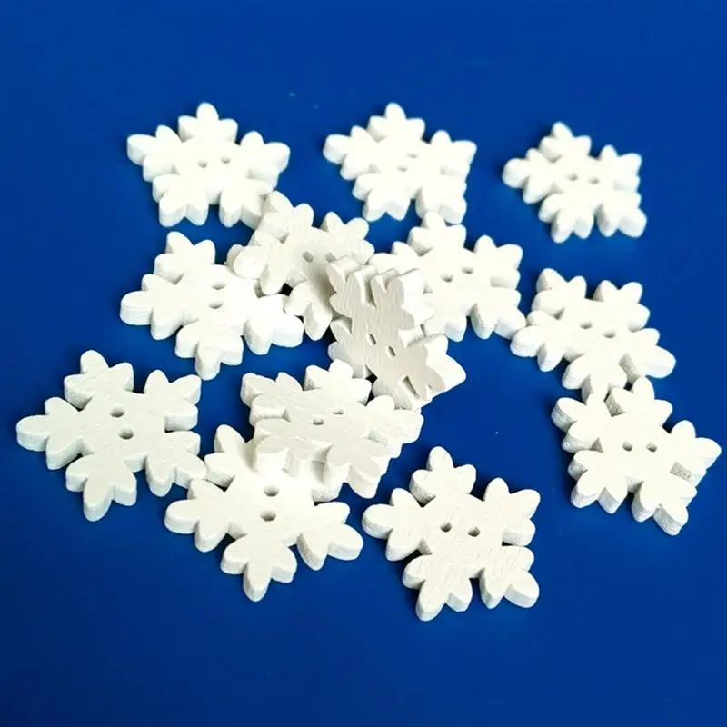 50pcs Christmas Holiday Wooden Collection Snowflakes Buttons Snowflakes Embellishments 18mm Creative Decoration