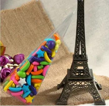 

50pcs/lot Transparent three-dimensional triangular candy box, umbrella box creative gift box (tower case), pvc candy box