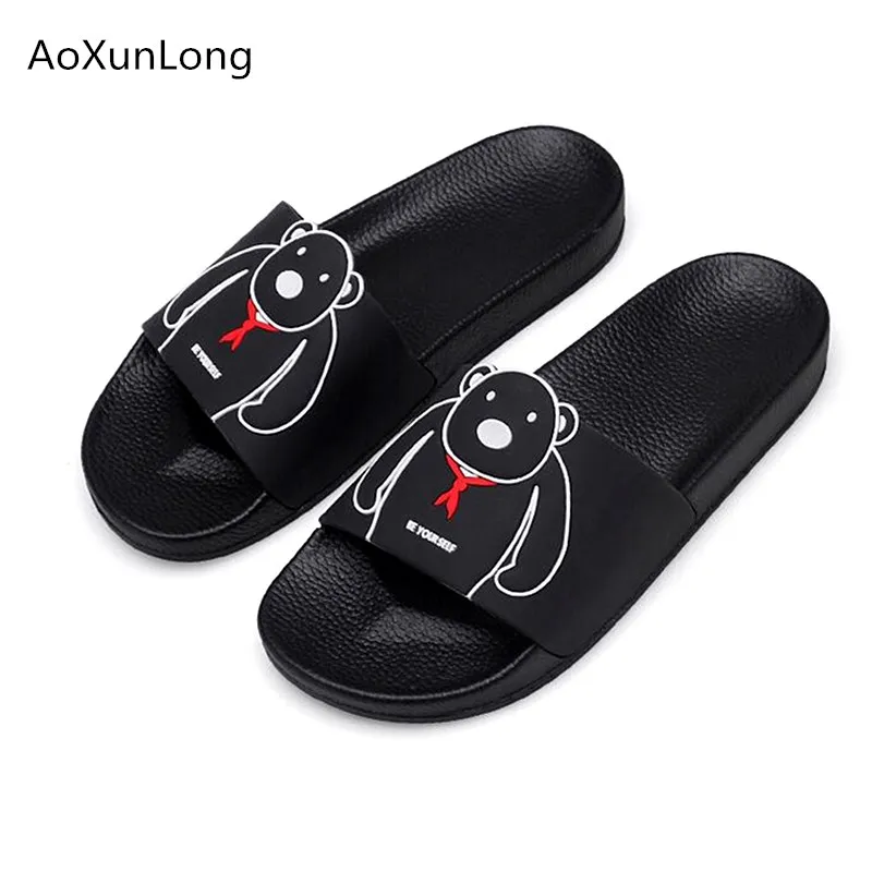 

Unisex EU 36-45 Summer Polar Bear Slippers Women Fashion Totem Outdoor Slides Women Non-Slip Comfort Home Slippers Big Size Hot
