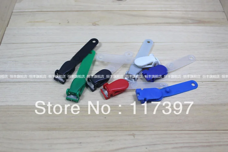 

wholesale retail multi color plastic Spring Clip On Name Tag ID Badge Photo Metal Strap Card Holder for Trade Show Events Lot