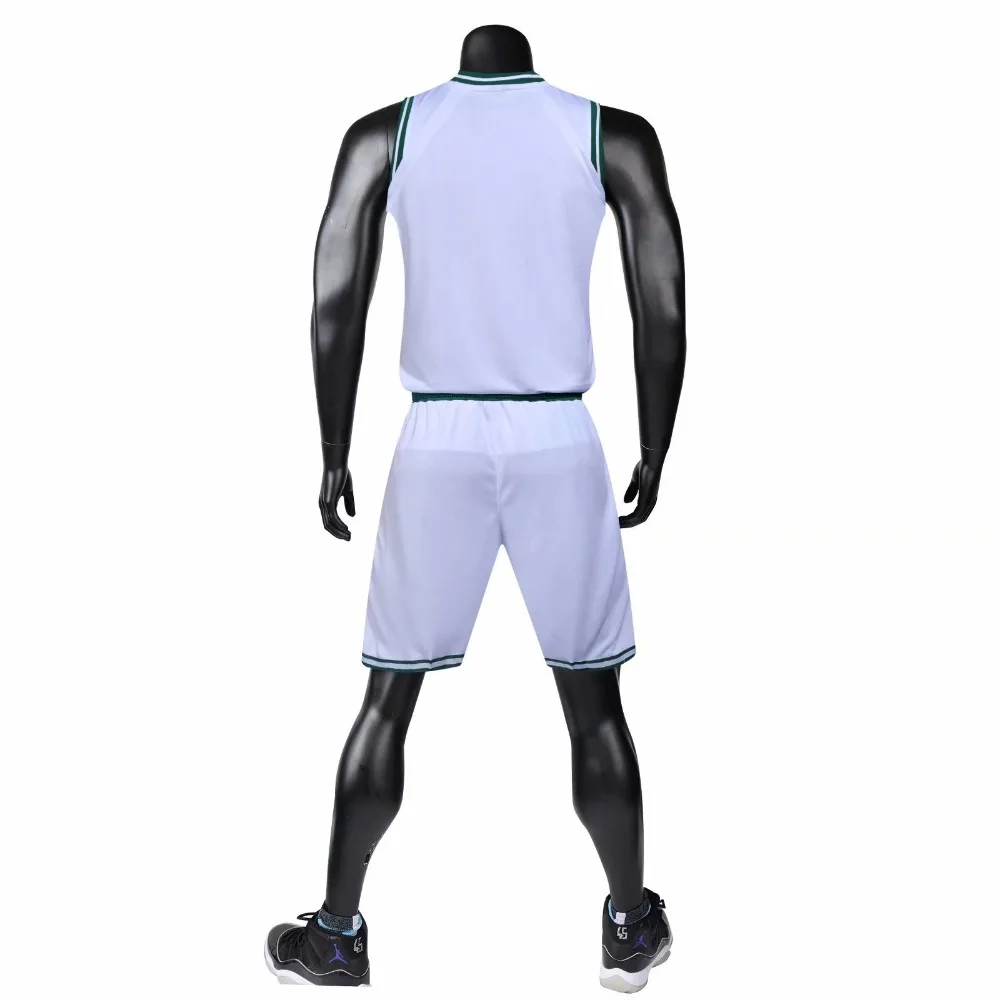 9451982647_1818437314