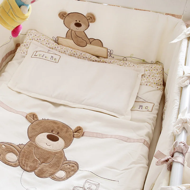 Промо-акция! 7 шт. детские постельные принадлежности для кроватки с вышивкой, набор для новорожденных(бамперы+ пододеяльник+ простыня+ подушка
