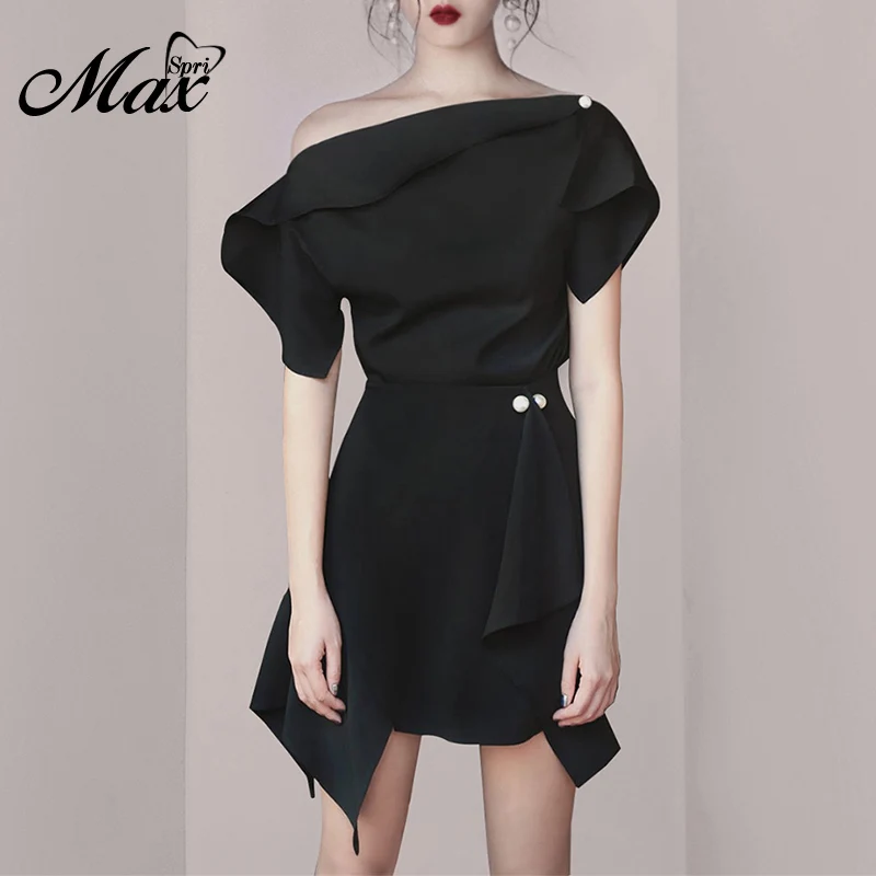 

Max Spri 2019 New Fashion Party Style Women Dress Solid Black One Shoulder With Belt Asymmetric Hem Mini Party Dress