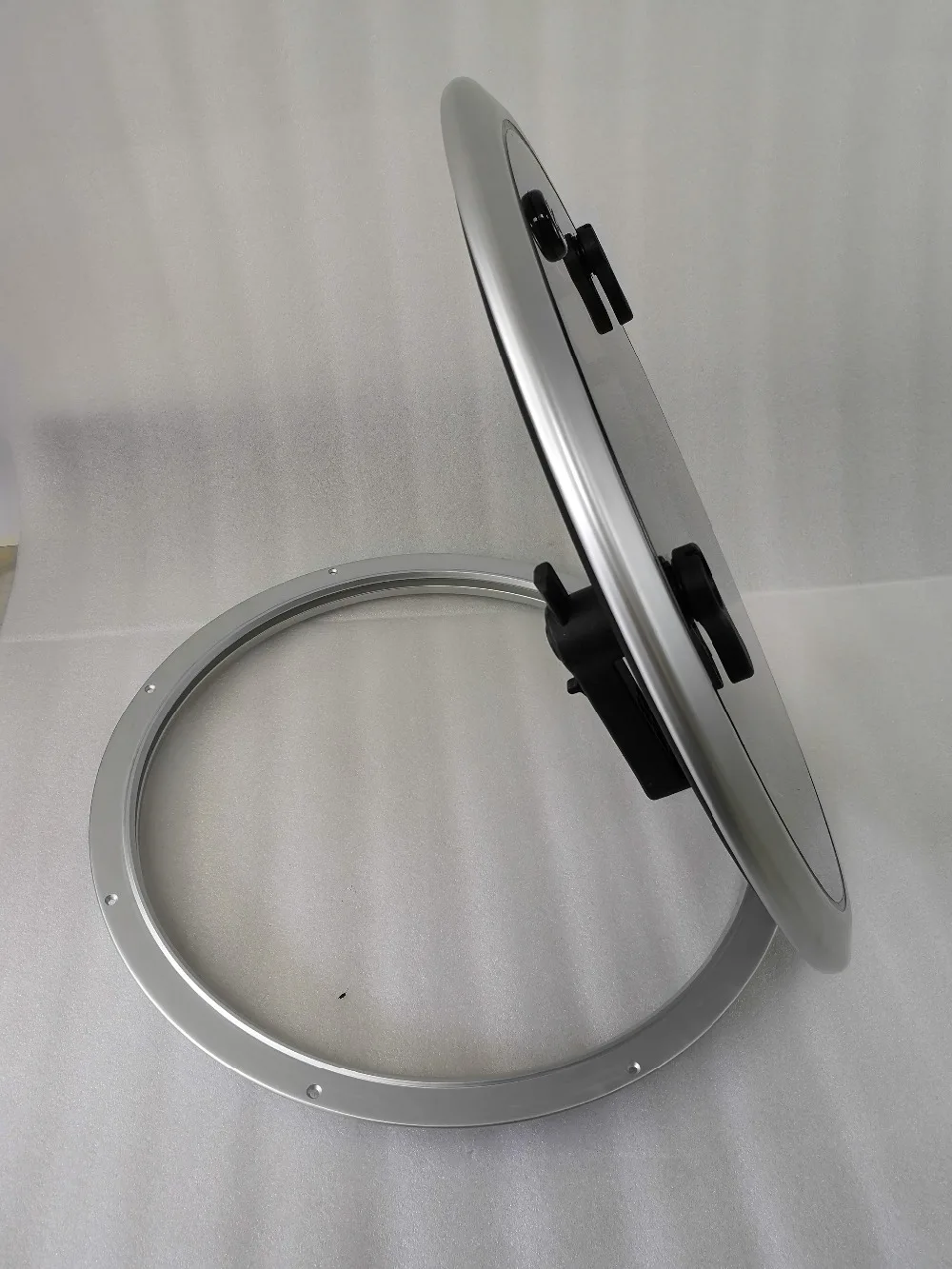 

22.6" 575mm Diameter Aluminum Round Deck Hatch Window With Smoke Tempered Glass For Marine Boat Yacht