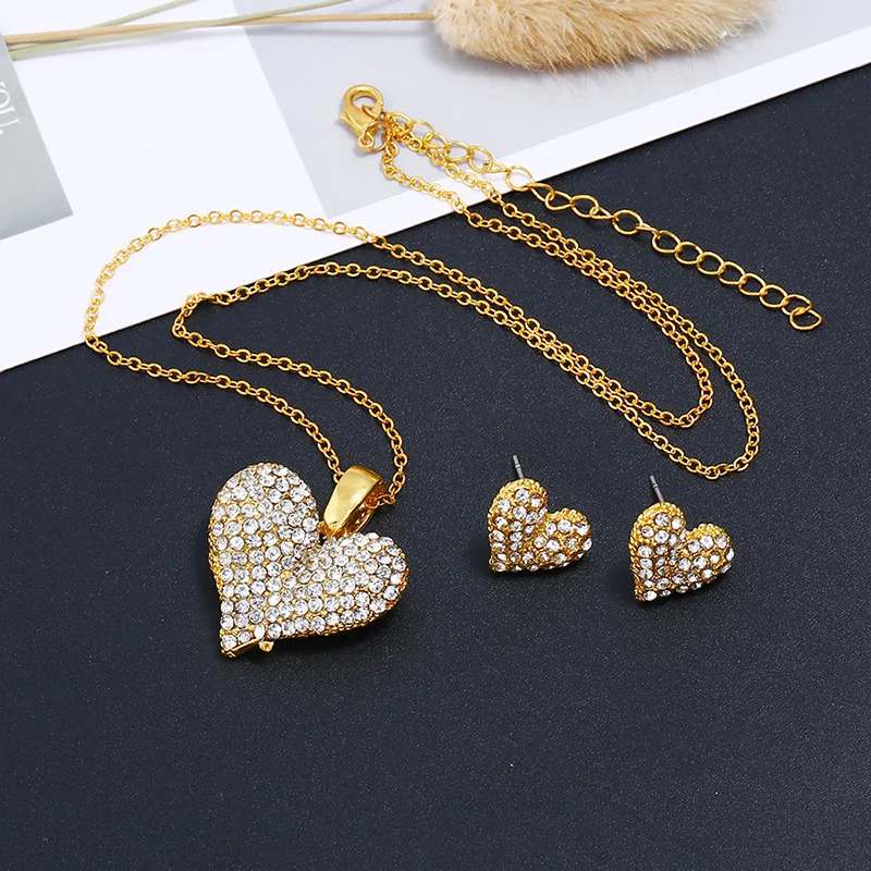 Heart-shaped Necklace Pendant Earring suit Made With Swarovski Crystal women Earring Three pieces jewellery suit