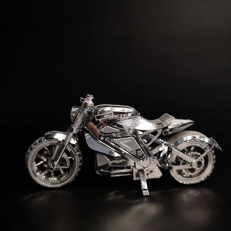 AVENGER MOTORCYCLE NANYUAN I22203 Collection Level Puzzle 3D Metal Assembly New