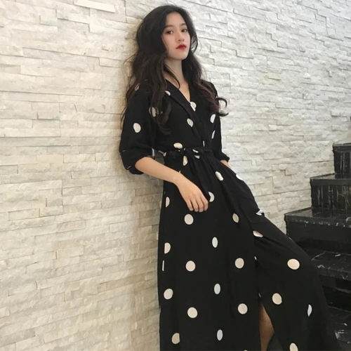 

Summer Women Dress Korean Style Fashion V-neck Ladies Long Dress Casual Half Sleeve Dot Beach Dress Female New 2019