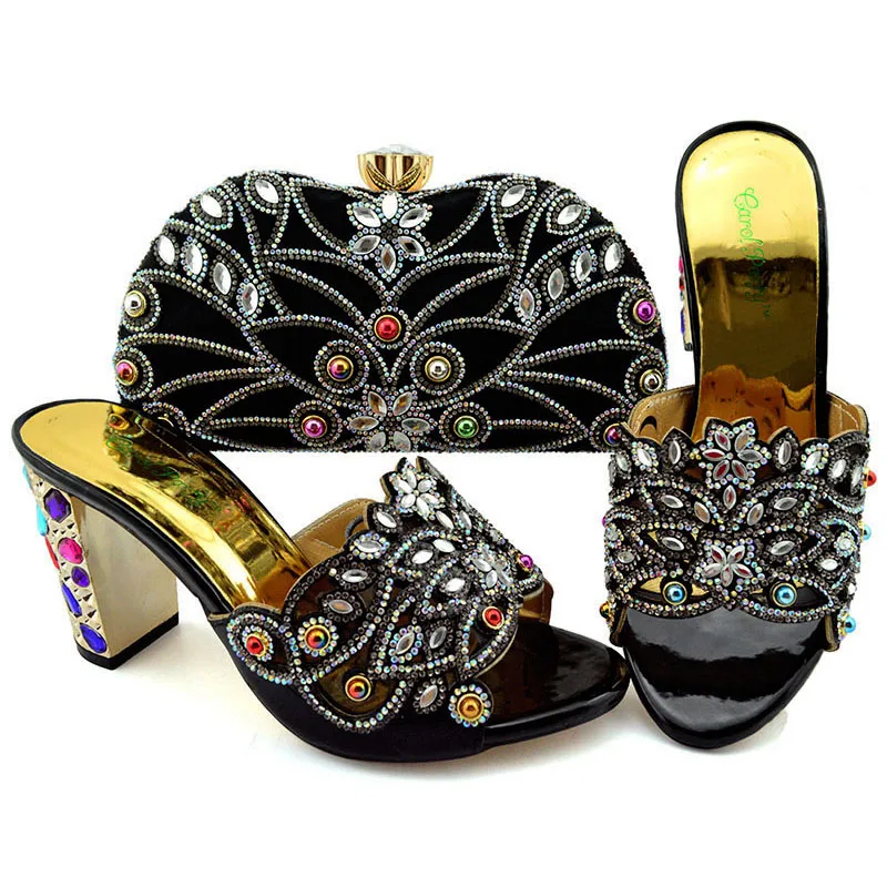 GFN1902 Black SIZE 38-43 HEEL 9CM 0.95KG RMB205