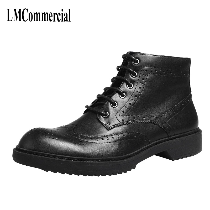 

Autumn and winter Martin Boots Men's English wind, Bullock carved leather in the black Korean Trend Chelsea Short Boots Men