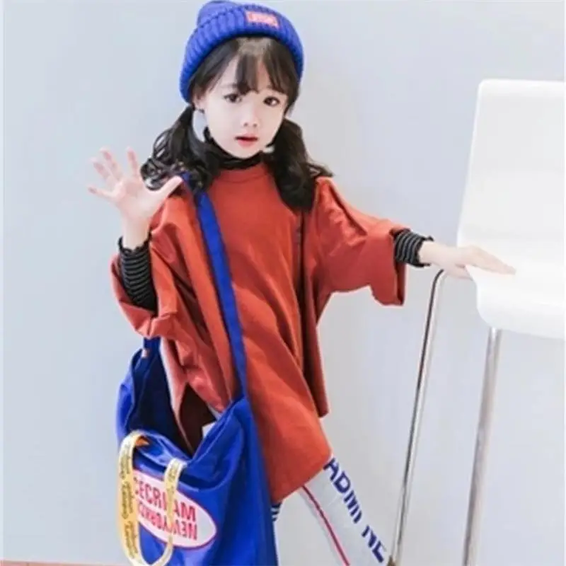 

High quality girls T-shirt 2018 autumn two-color letters obliquely children's fashion loose sweater cotton long sleeves