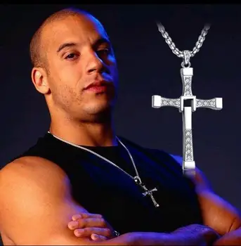 

The Fast and the Furious Celebrity Vin Diesel Item Crystal Jesus Cross Pendant Necklace for Men Gift Jewelry