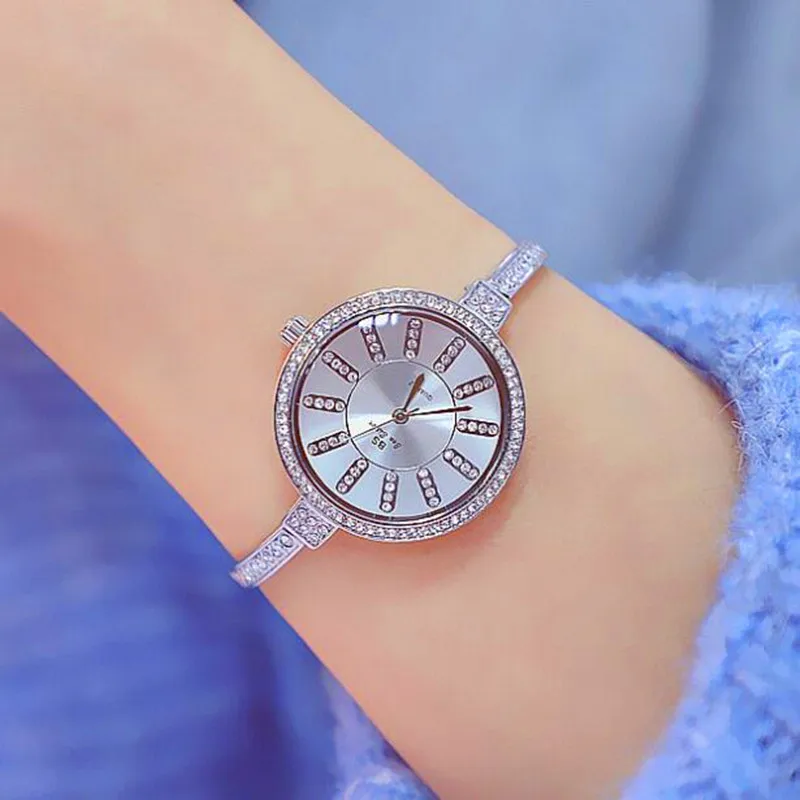

Elegant Women Watches Top Brand Luxury Fashion Female Quartz Wrist Watch Women Waterproof Clock Ladies Watch Relogio Feminino