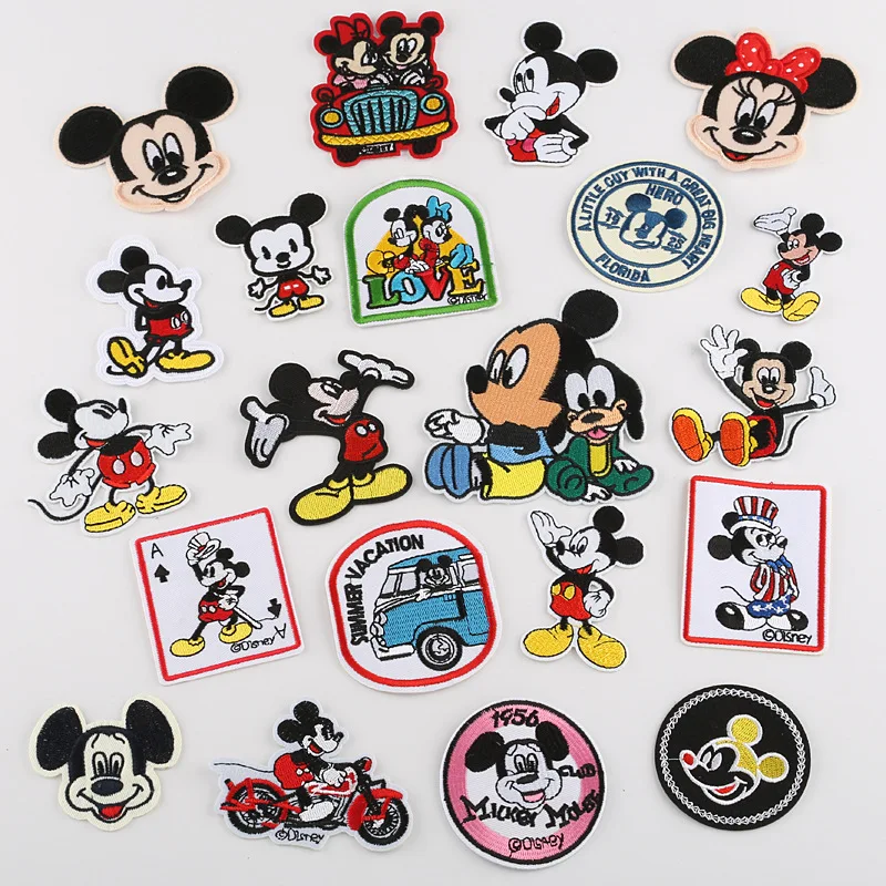 

100pcs/lot Animal Embroidery Patches for Clothing Cartoon Sewing Accessories