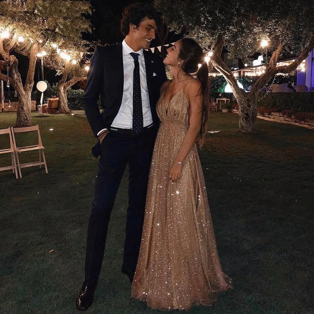 

Sexy Spaghetti Straps V-Neck Backless Prom Dresses 2019 Rose Gold Sequin Long Evening Dress A-line Champagne Formal Party G