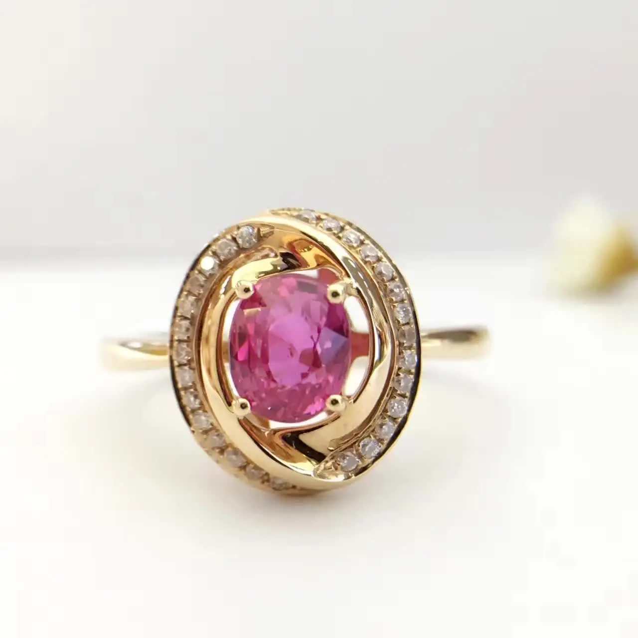 

1.088ct+0.116ct 18K Gold Natural Ruby Women Ring with Diamond Setting 2016 New Fine Jewelry Wedding Band Engagement