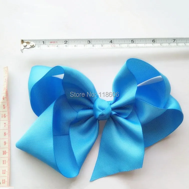 huge boutique twisted hairbow2.jpg