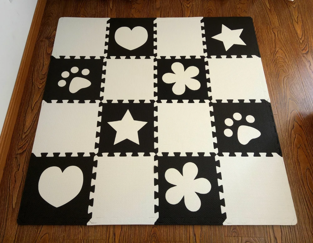 Black-White-World-WB-B16-B