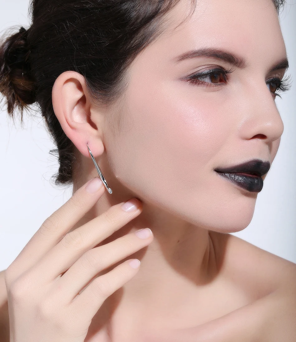 OE168-MODEL-IMG_1590-R