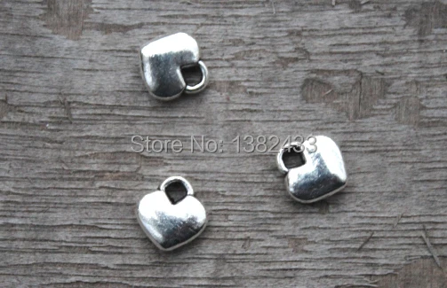 60pcs-- Tiny Heart charms Antique Tibetan silver Mini charm pendants 8x8mm | Украшения и аксессуары