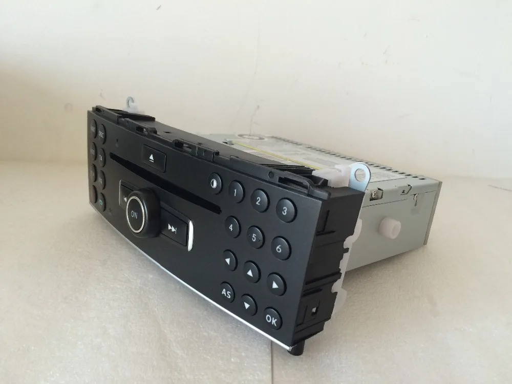 Discount 6.2 inch 4GB RAM 32GB ROM android 8.0 car gps navigation for Mercedes Benz C200 C180 W204 2007 2008 2009 2010 6