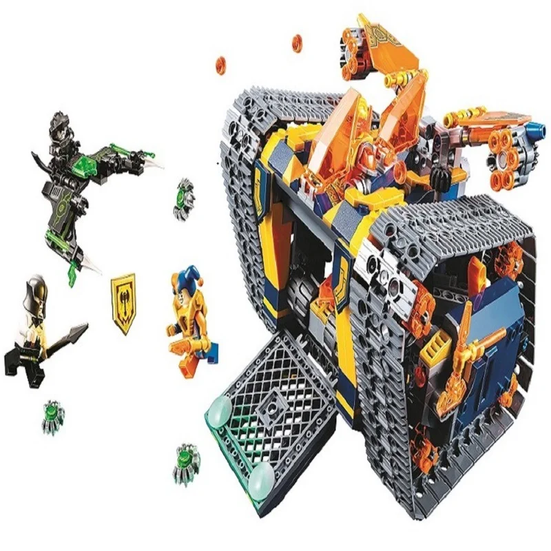 

10819 620pcs Nexus Knights Axl's Rolling Arsenal Heavy Armed Mobile Tracker Bela Building Blocks Compatible 72006 Brick Toy