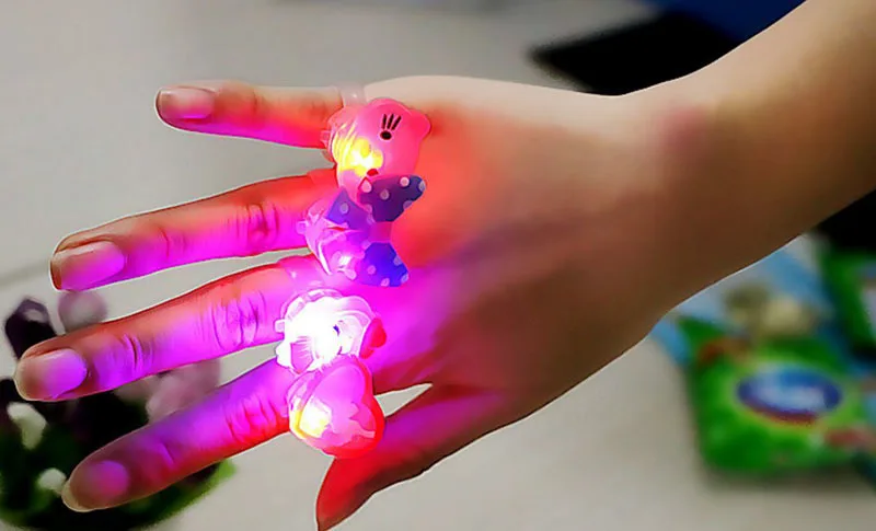 3270779418_728679425