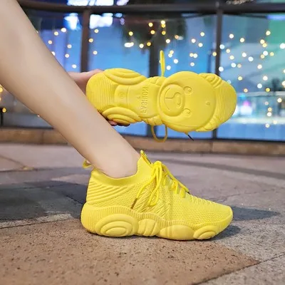 

2019 fashion Korean women's sneakers, luxury designer shoes, beige, yellow black, women's comfortable platform shoes,