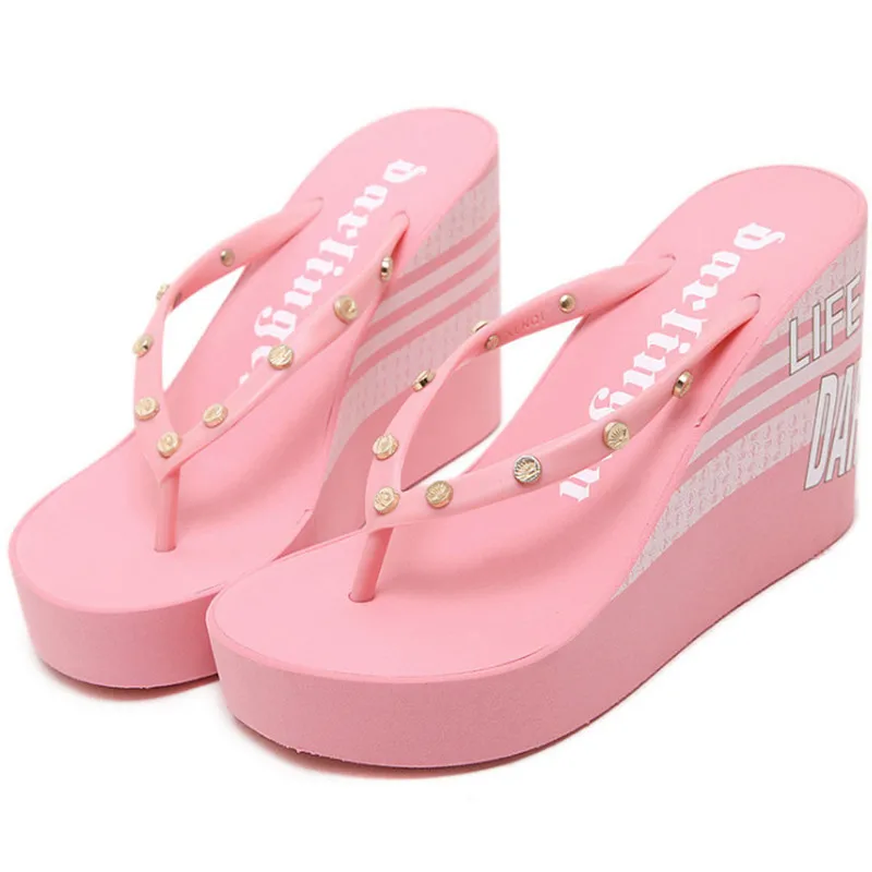 2016 New Rivet Flip Flops Women Shoes Sexy Platform Sandals Women Slippers Wedge Sandals Women Beach
